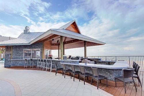 Holiday Inn Express & Suites Panama City Beach - Beachfront an IHG Hotel - image 21