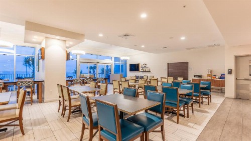 Holiday Inn Express & Suites Panama City Beach - Beachfront an IHG Hotel - image 31
