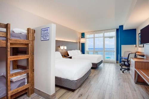 Holiday Inn Express & Suites Panama City Beach - Beachfront an IHG Hotel - image 39