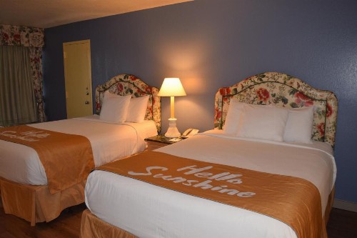 Days Inn by Wyndham Panama City Beach/Ocean Front - image 27