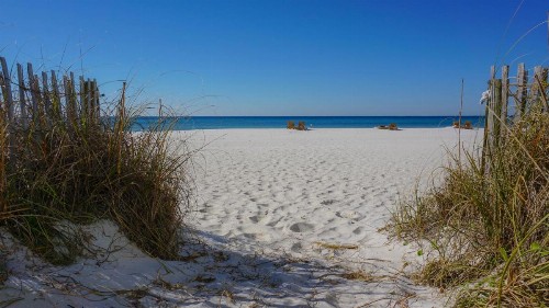 Landmark Holiday Beach a VRI resort - image 31