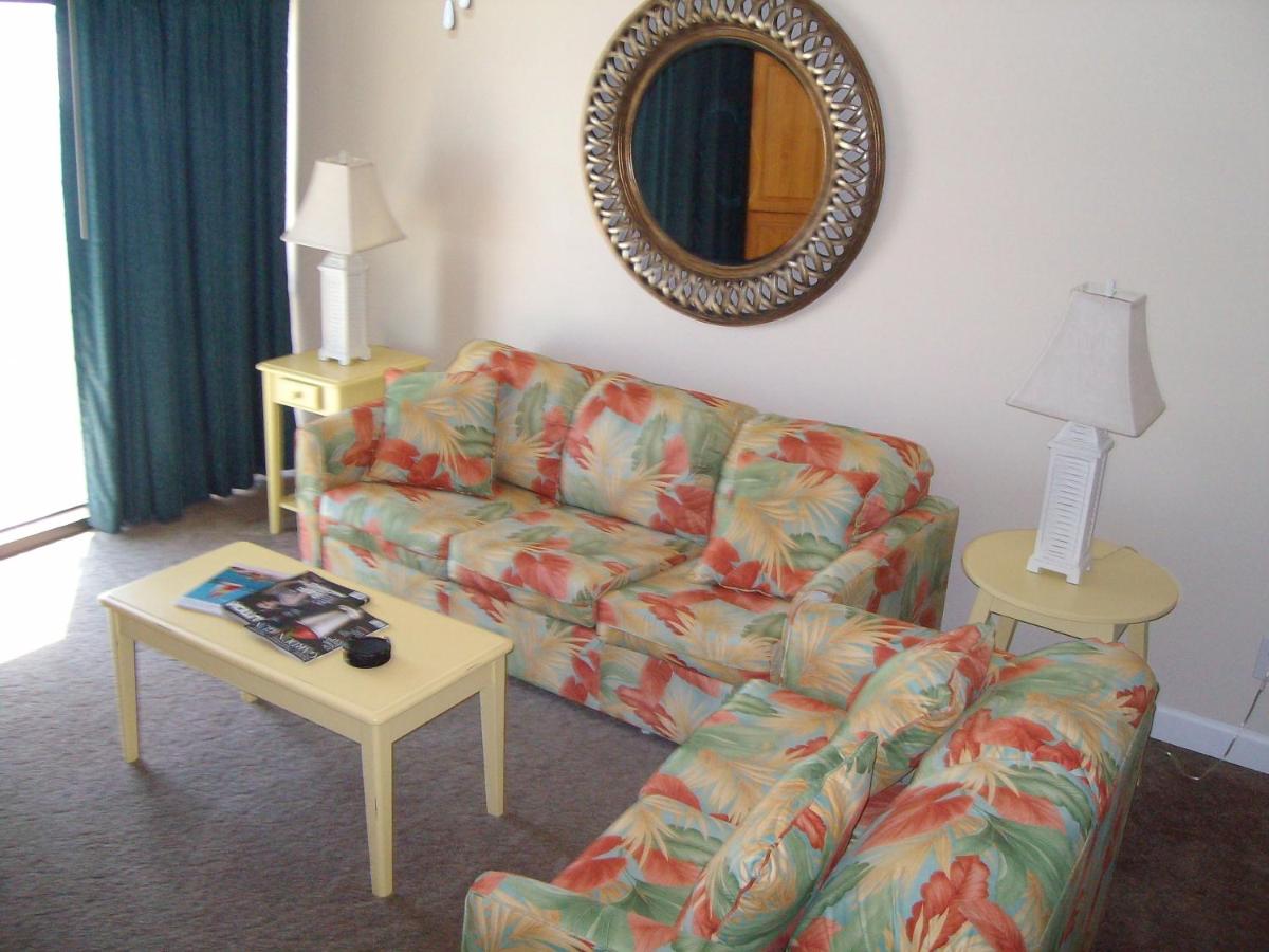Landmark Holiday Beach a VRI resort - image 7