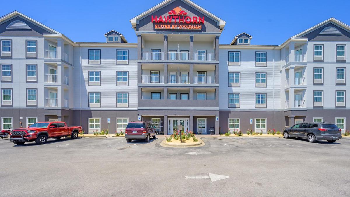 Hawthorn Suites by Wyndham Panama City Beach FL - main image