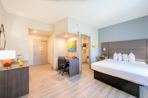 Hawthorn Suites by Wyndham Panama City Beach FL - image 45