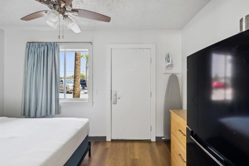 Sugar Sands Inn & Suites Panama City Beach - image 11