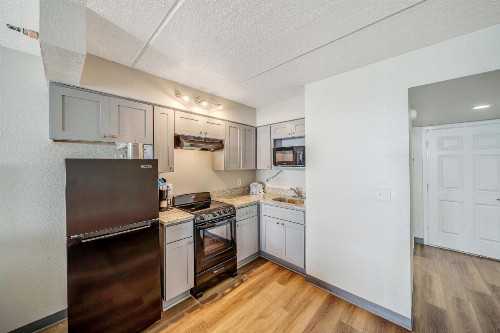 Sugar Sands Inn & Suites Panama City Beach - image 13