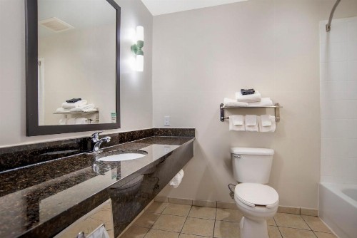 Sleep Inn & Suites Panama City Beach - image 25