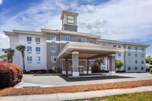 Sleep Inn & Suites Panama City Beach - image 4