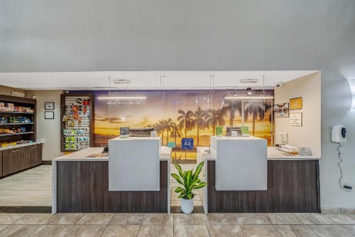 La Quinta by Wyndham PCB Pier Park area - image 16