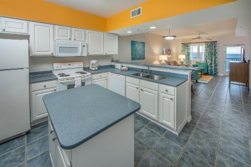 Holiday Inn Club Vacations Panama City Beach Resort an IHG Hotel - image 30