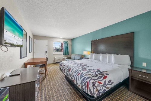 Executive Inn - Panama City Beach - image 26