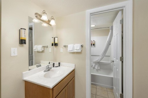 Beachside Resort Panama City Beach - image 30