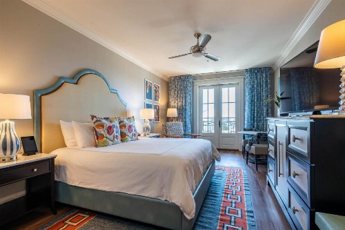 The Pearl Hotel - image 29