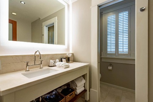 The Pearl Hotel - image 37