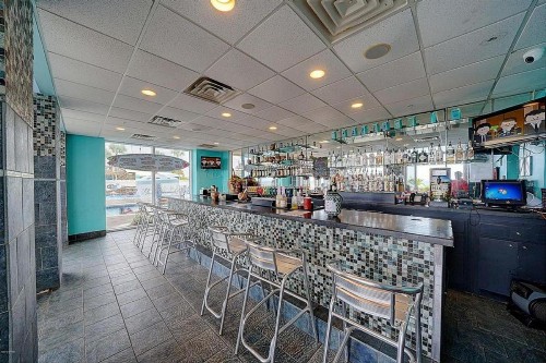 Majestic Beach Towers Resort by Panhandle Getaways - image 5