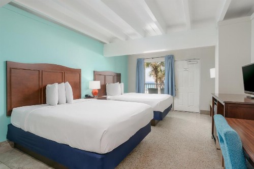 Bikini Beach Resort - image 20
