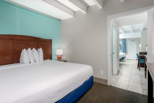 Bikini Beach Resort - image 26