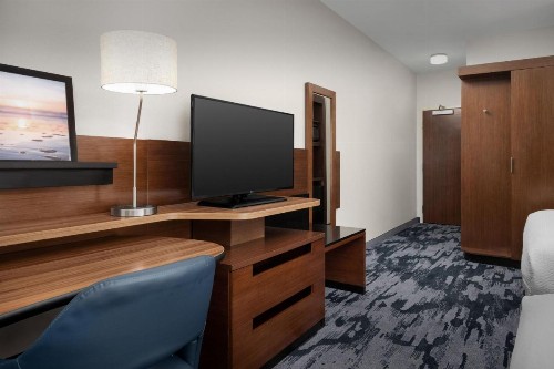Fairfield Inn & Suites by Marriott Panama City Beach - image 19