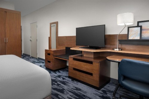 Fairfield Inn & Suites by Marriott Panama City Beach - image 20