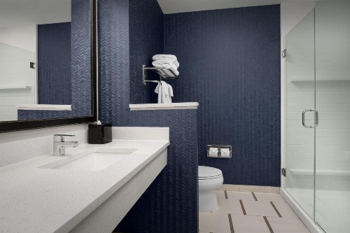 Fairfield Inn & Suites by Marriott Panama City Beach - image 21