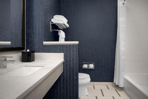 Fairfield Inn & Suites by Marriott Panama City Beach - image 22
