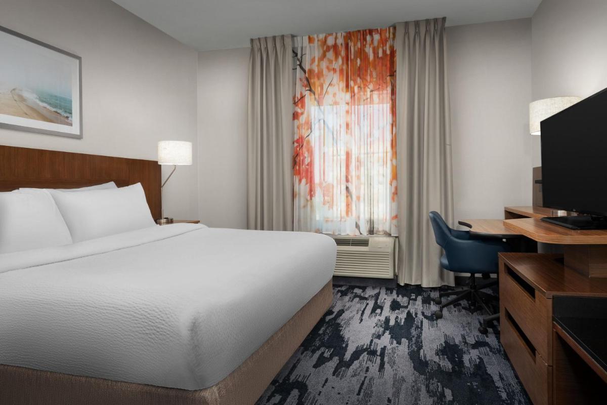 Fairfield Inn & Suites by Marriott Panama City Beach - image 7