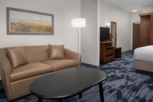 Fairfield Inn & Suites by Marriott Panama City Beach - image 8