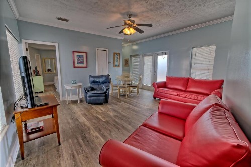 Pineapple Villas - image 23