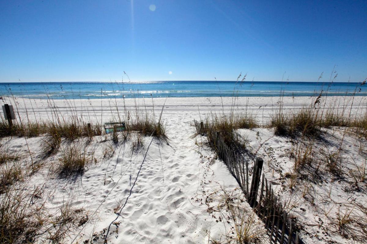 Beachside West Townhome - image 4