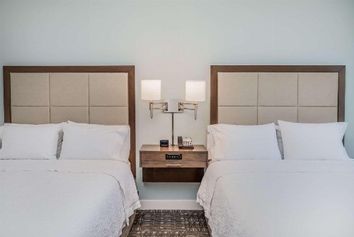 Hampton Inn & Suites Panama City Beach-Beachfront - image 26