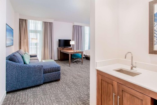 Hampton Inn & Suites Panama City Beach-Beachfront - image 48