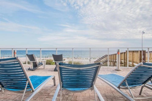 Hampton Inn & Suites Panama City Beach-Beachfront - image 5