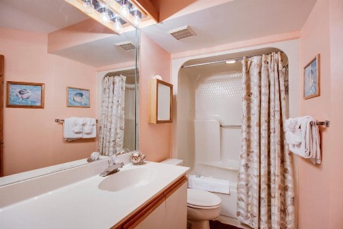 The Inn at St. Thomas Square #506 - image 10