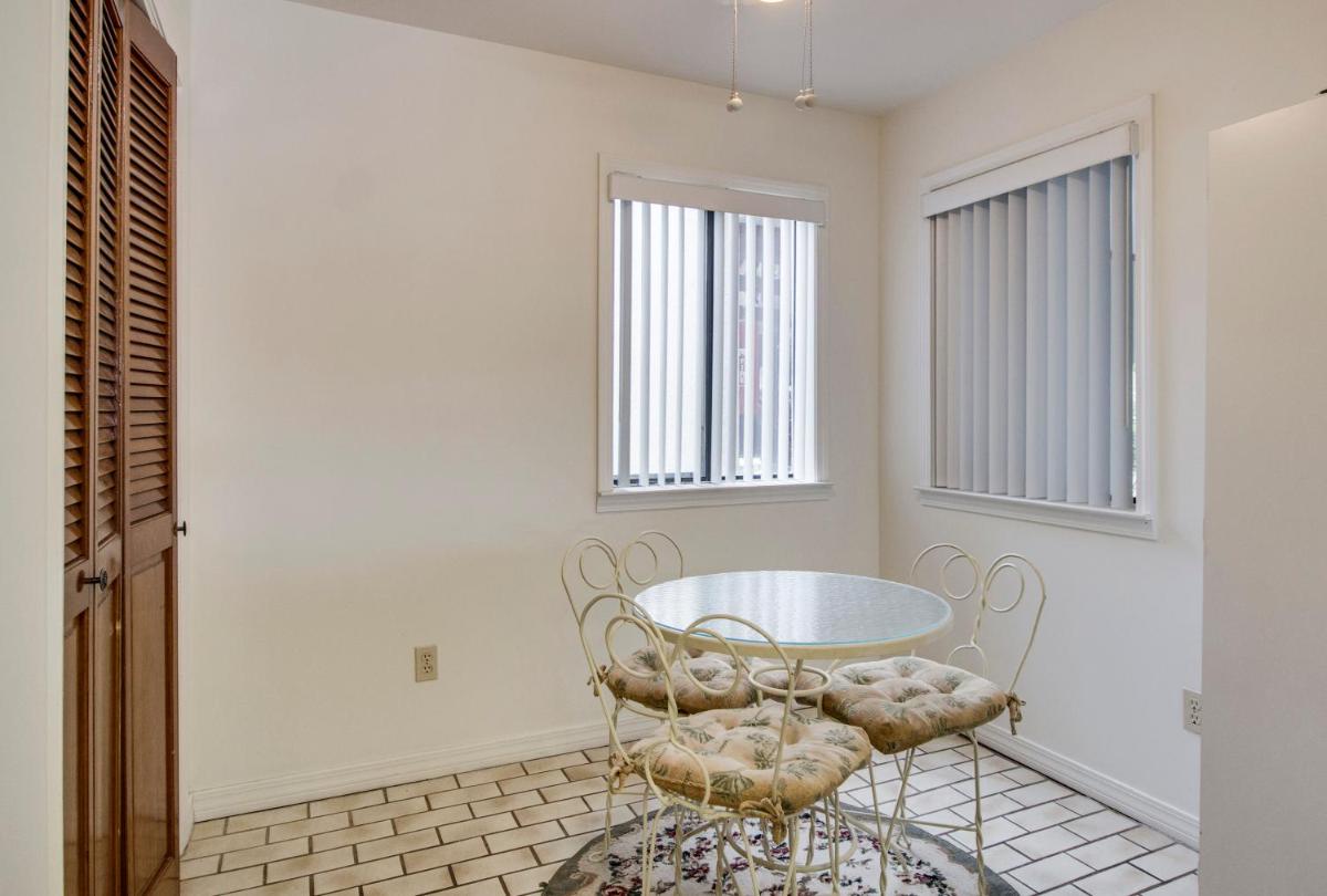 The Inn at St. Thomas Square #506 - image 6