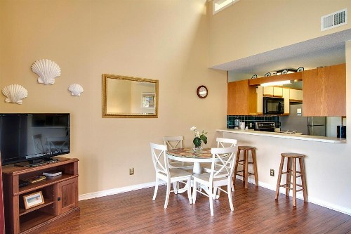 The Inn at St. Thomas Square #514 - image 9