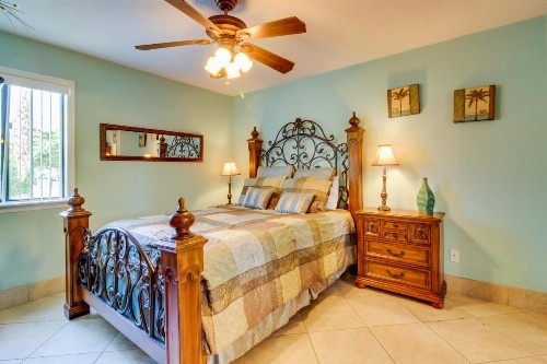 The Inn at St. Thomas Square #201 - image 8