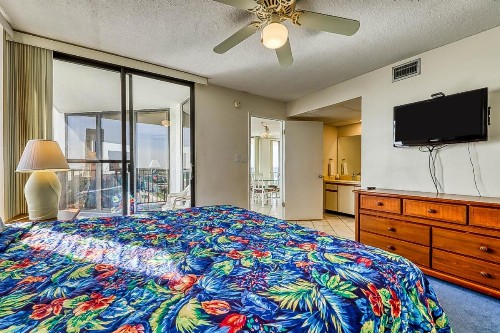 Aqua Vista Condominiums - image 9