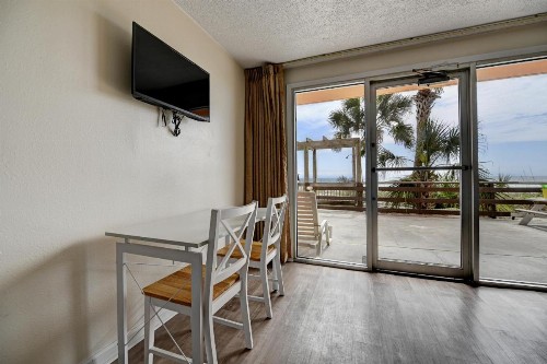 Seahaven Beach Hotel Panama City Beach - image 25