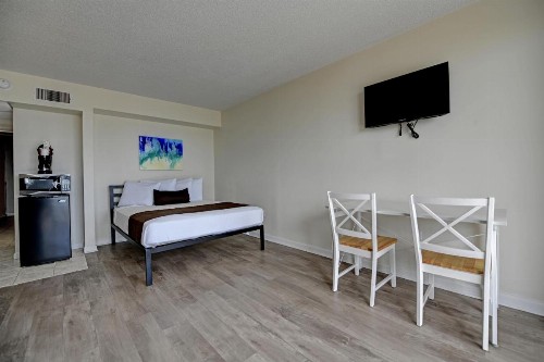 Seahaven Beach Hotel Panama City Beach - image 7