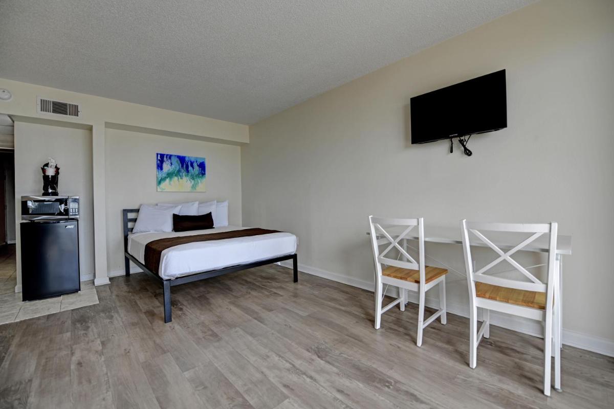 Seahaven Beach Hotel Panama City Beach - image 7