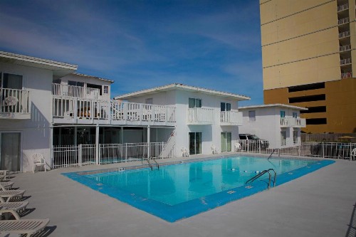 Palm Grove Apartments
