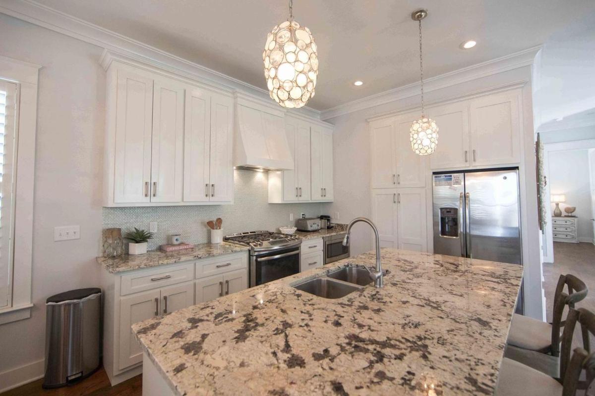Carefree Cottage - 46 E Seacrest Blvd by Dune Vacation Rentals - image 7