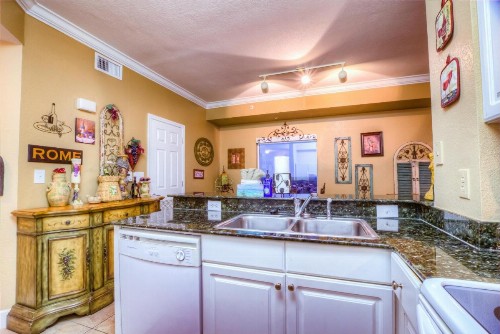 Tidewater Beach Resort 1818 By ZIA - image 3