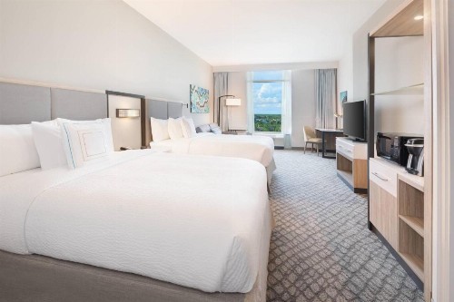 SpringHill Suites by Marriott Panama City Beach Beachfront - image 14