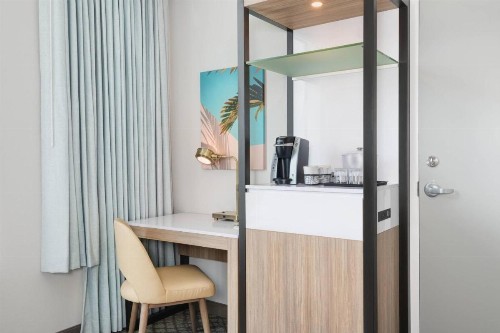 SpringHill Suites by Marriott Panama City Beach Beachfront - image 18