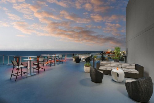 SpringHill Suites by Marriott Panama City Beach Beachfront - image 7