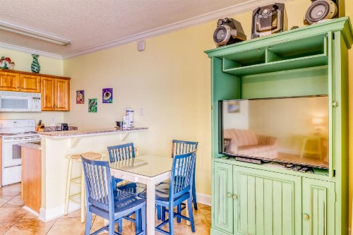 Twin Palms 603 - image 9
