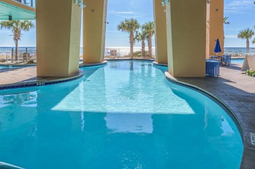 The Splash Resort and Condos West - image 12