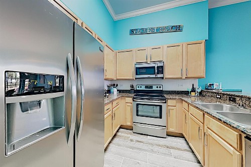 The Magnolia with Pool & Hot Tub - Walk to the Beach condo - image 10