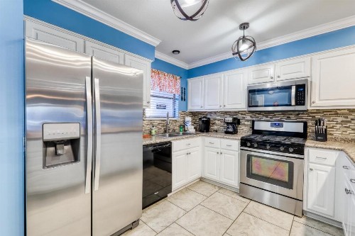 Gulf Highland: 135 Grande Island Blvd - image 6